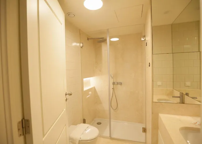 Flh Downtown Minimalist Apartman *