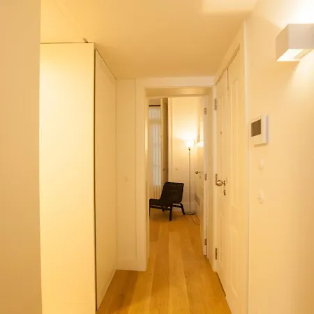 Flh Downtown Minimalist *